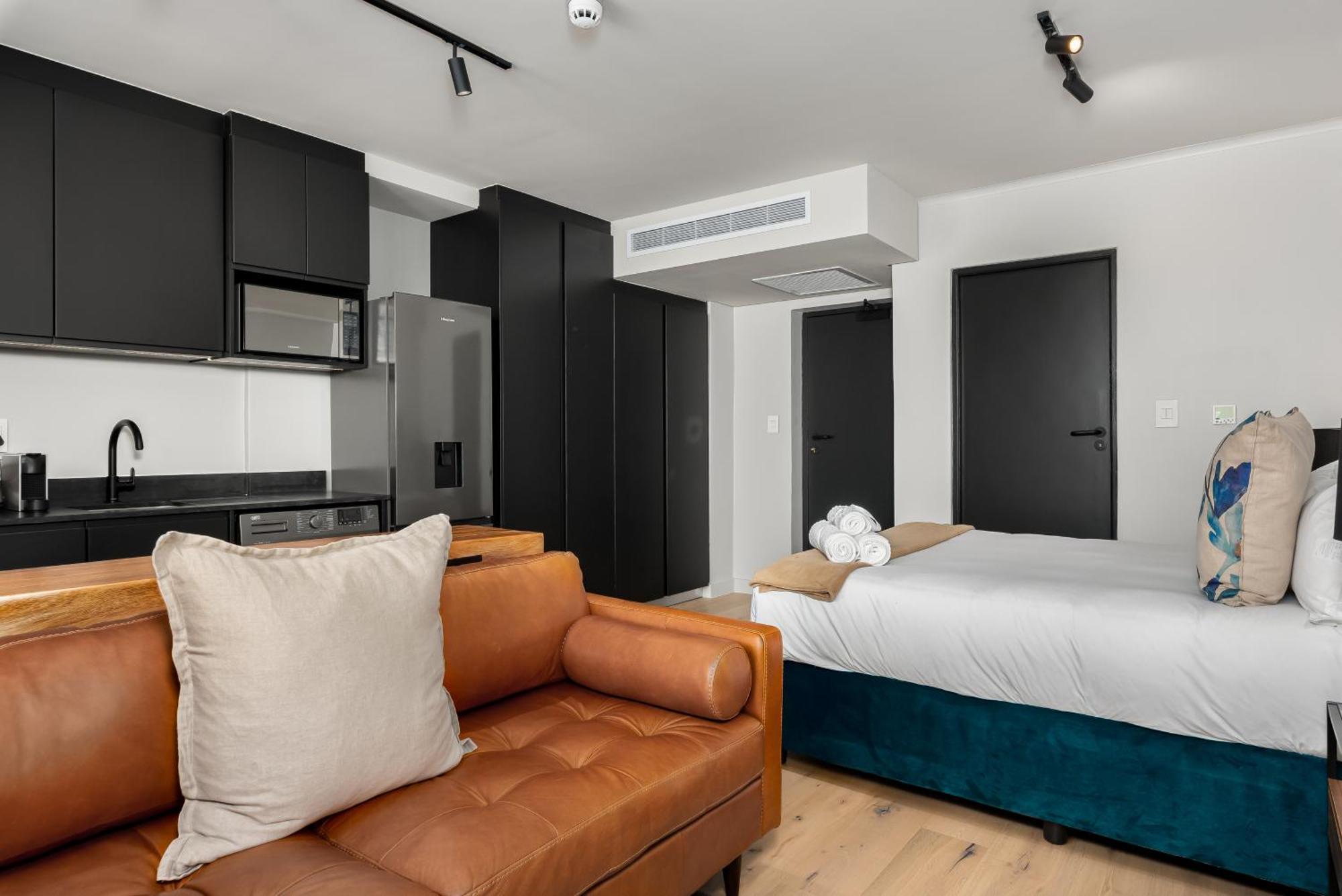 The Tokyo Aparthotel By Totalstay 케이프타운 외부 사진